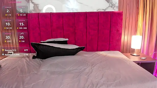 Yarha_Valois Chat XXX live