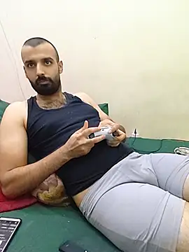 ali1996a1 Chat XXX in diretta