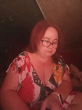 Chat +18 de Iwenne ao vivo