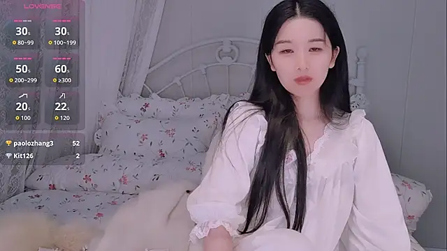 BingLin- live XXX chat