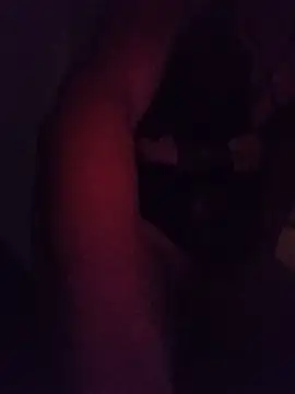 toyboy1992 webcam show