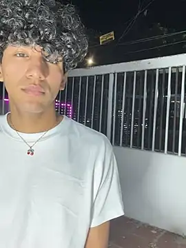 Limitless_boy Live XXX-chat