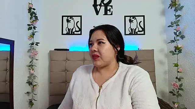 LinaBrowm live XXX chat