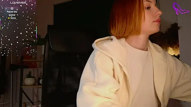 ClaireMathis Chat XXX in diretta
