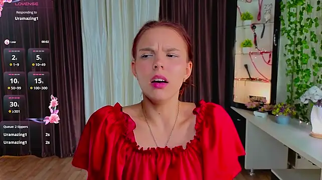 PollyHiller1 élő XXX-chatje
