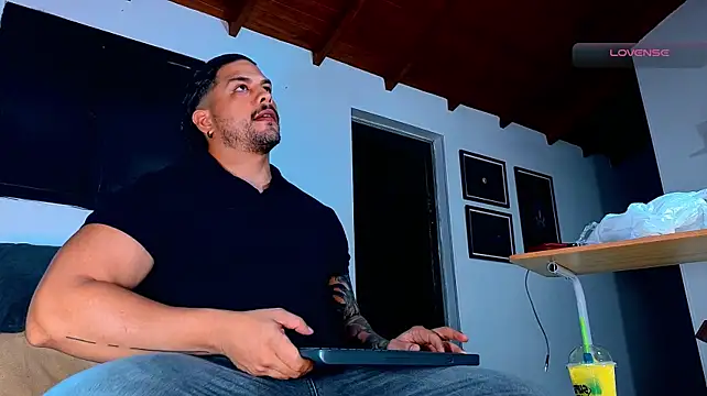 SilvaBranko's Live XXX Chat