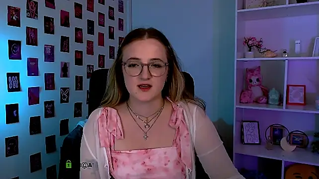 Chat XXX en directo de luna_berryy