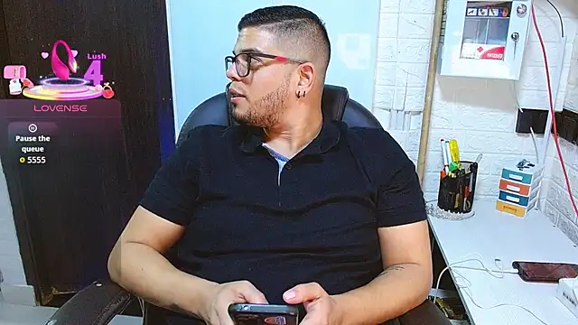 Chat XXX ao vivo de Realjoel01