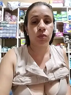 MIA-LARIOS লাইভ XXX চ্যাট