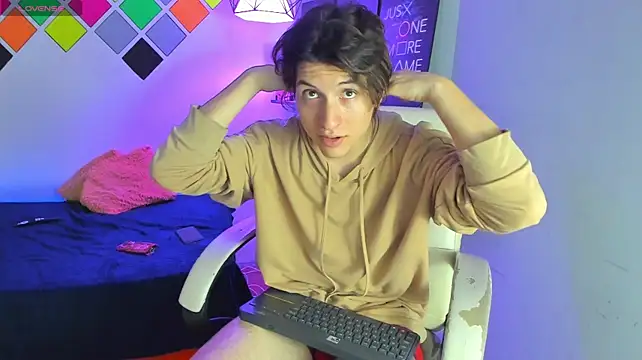 Marcoviolet Live XXX-Chat
