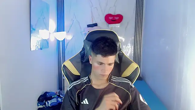 Chat XXX en directo de Ascii_one