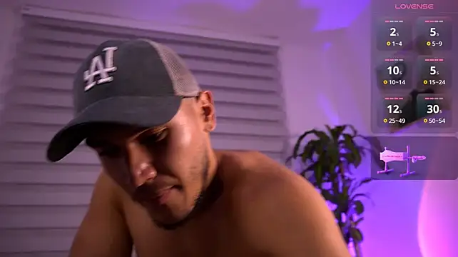 MarkSantozz Live XXX Chat