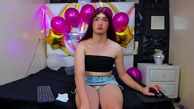 Chat +18 de EmmaHiltton ao vivo