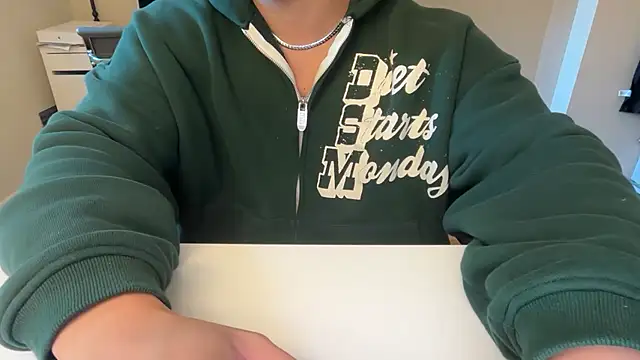 Show modela jungcock3210 na web-kameri