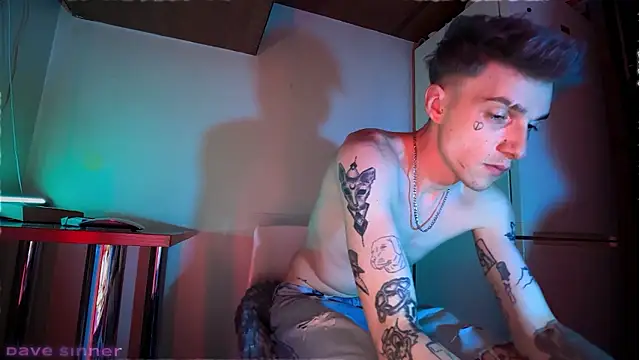 davesinner Chat XXX in diretta