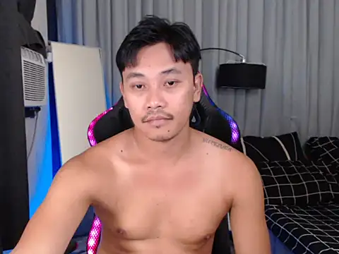 alexsuckable01 élő XXX-chatje
