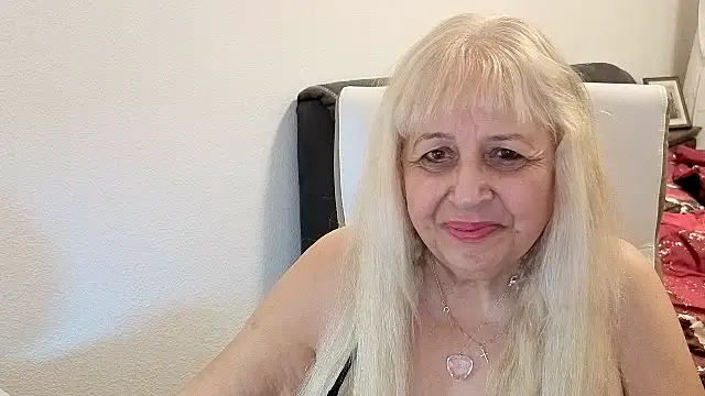 SusiLifeXXX – Live XXX-chat