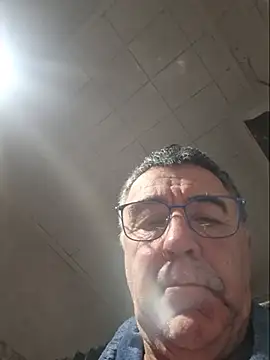 darialmas élő XXX-chatje