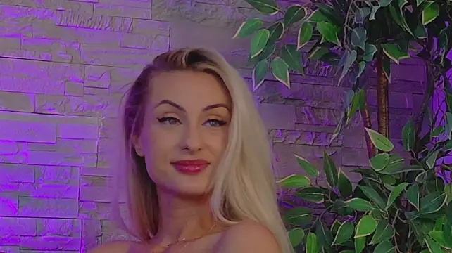 Chat +18 de Ivorym00n ao vivo