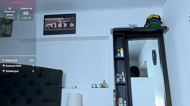 Czat XXX na żywo – Vicky_hotmilf