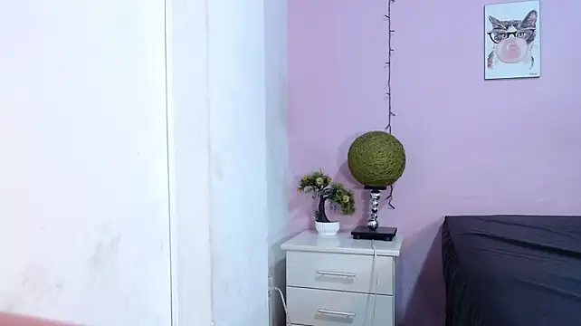 tiberius_blaunch élő XXX-chatje