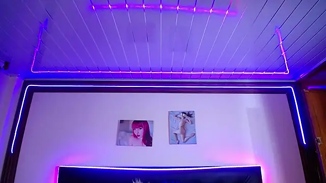XXX chat uživo modela SeleneMore