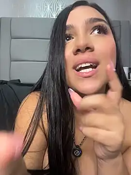צ'אט XXX בשידור חי של Salo_Angel__