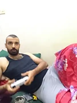 ali1996a1 Adlı Modelin Canlı XXX Sohbeti