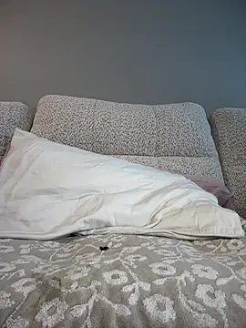 BadAssVeronica Adlı Modelin Canlı XXX Sohbeti