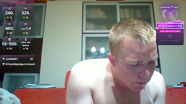 Matttthees Chat XXX in diretta