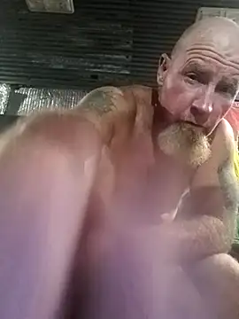 XXX chat uživo modela Redhitcher