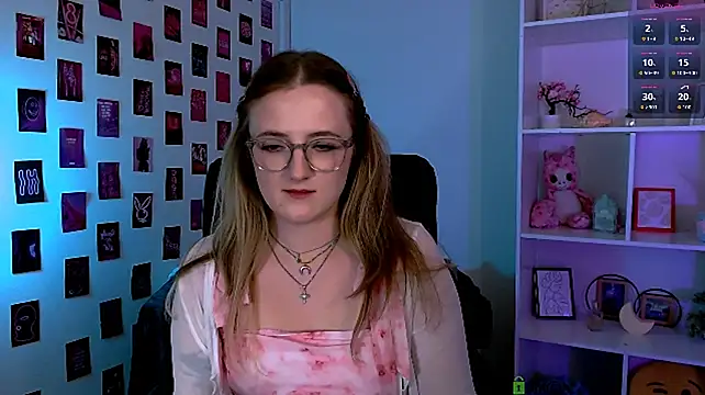 XXX chat uživo modela luna_berryy