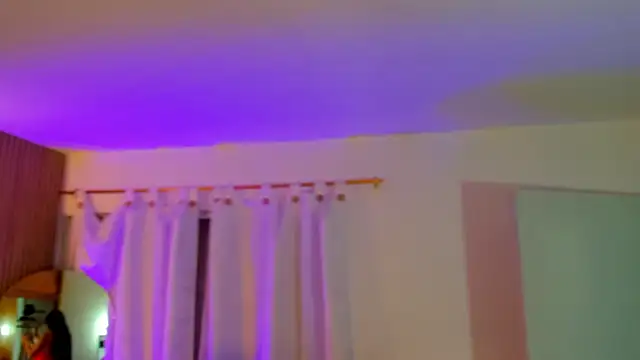 Chat XXX ao vivo de hilary_collins1