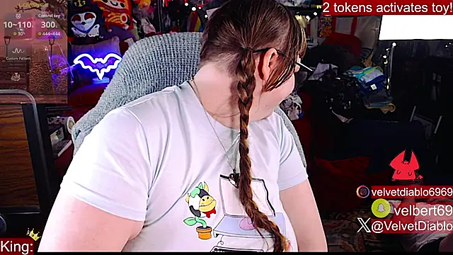 Chat XXX en directo de VelvetDiablo