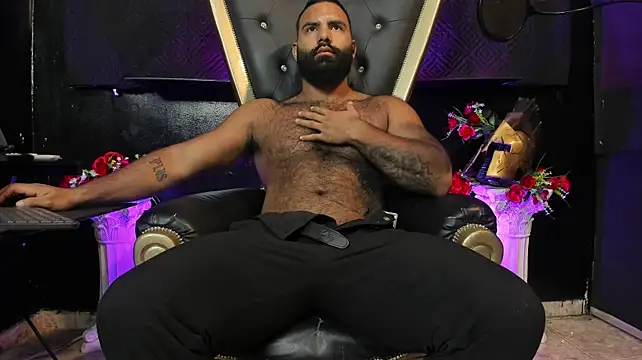 BeardAndrew live XXX chat