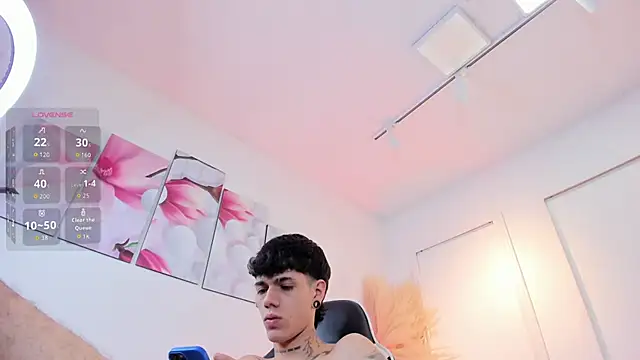 Tommy_valverden Live XXX chat