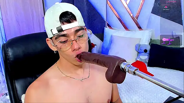 XXX chat uživo modela Alejandro_karter18
