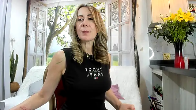 ashleymilf_1 Live XXX-chat