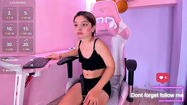 CharlotteMuller – Naživo XXX chat