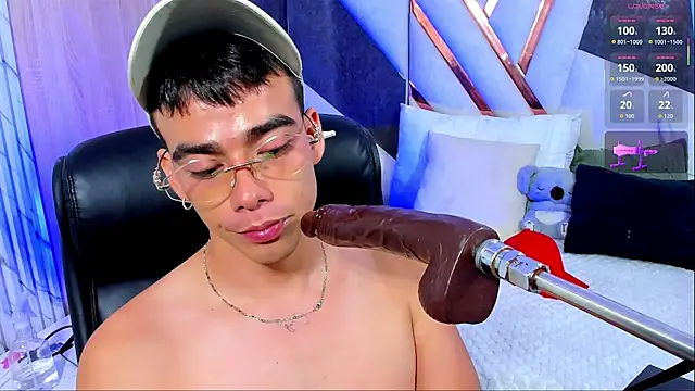 دردشة Alejandro_karter18 الجنسية المباشرة