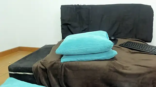 Chat +18 de brigittemiller ao vivo