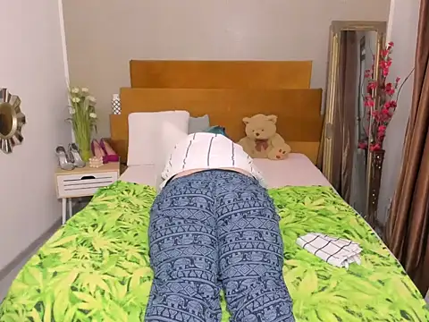 Sugarmommy_69X 即時 XXX 聊天