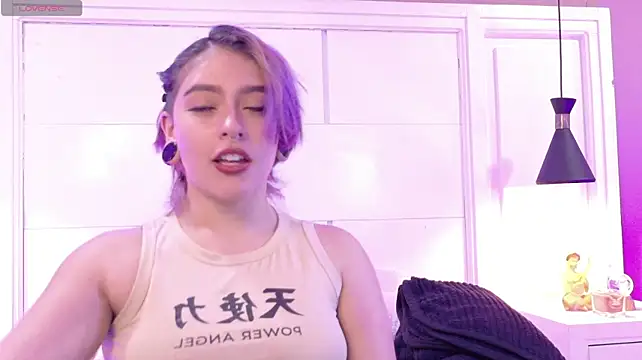 Hanna-Winchester Chat XXX live