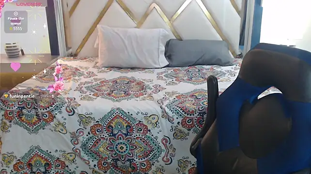 chloe_prg's Live XXX Chat