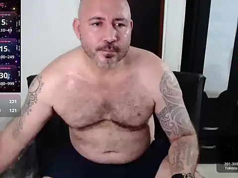 แชท XXX สดของ Osobrandon567