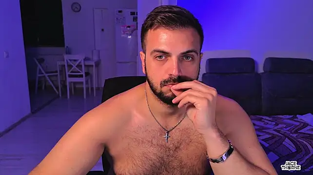 Jace_Thorne Adlı Modelin Canlı XXX Sohbeti