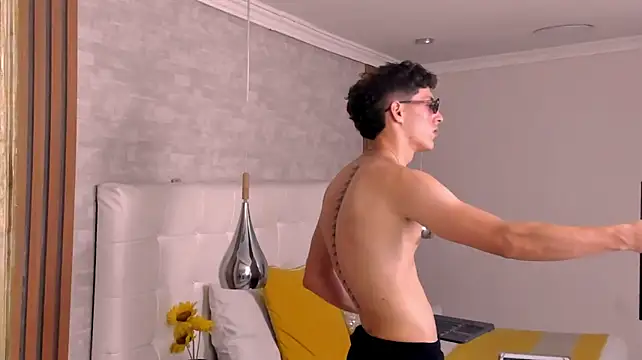 Chat XXX ao vivo de TheGhostforeeonss