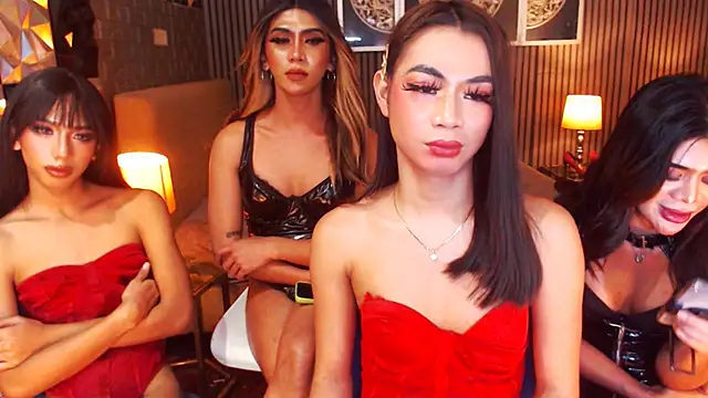 Chat XXX ao vivo de AudreyMilesTrans