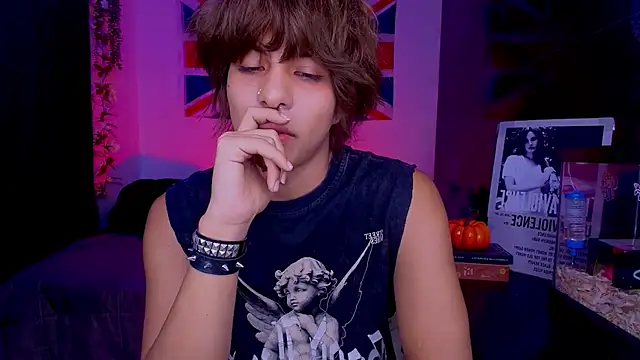 Aronn_44 Live XXX Chat