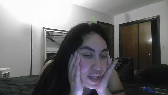 Živý XXX chat WetFlower69